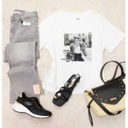 Camiseta 830
